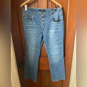 Tahari women's 16 / 33 high rise slim straight jeans